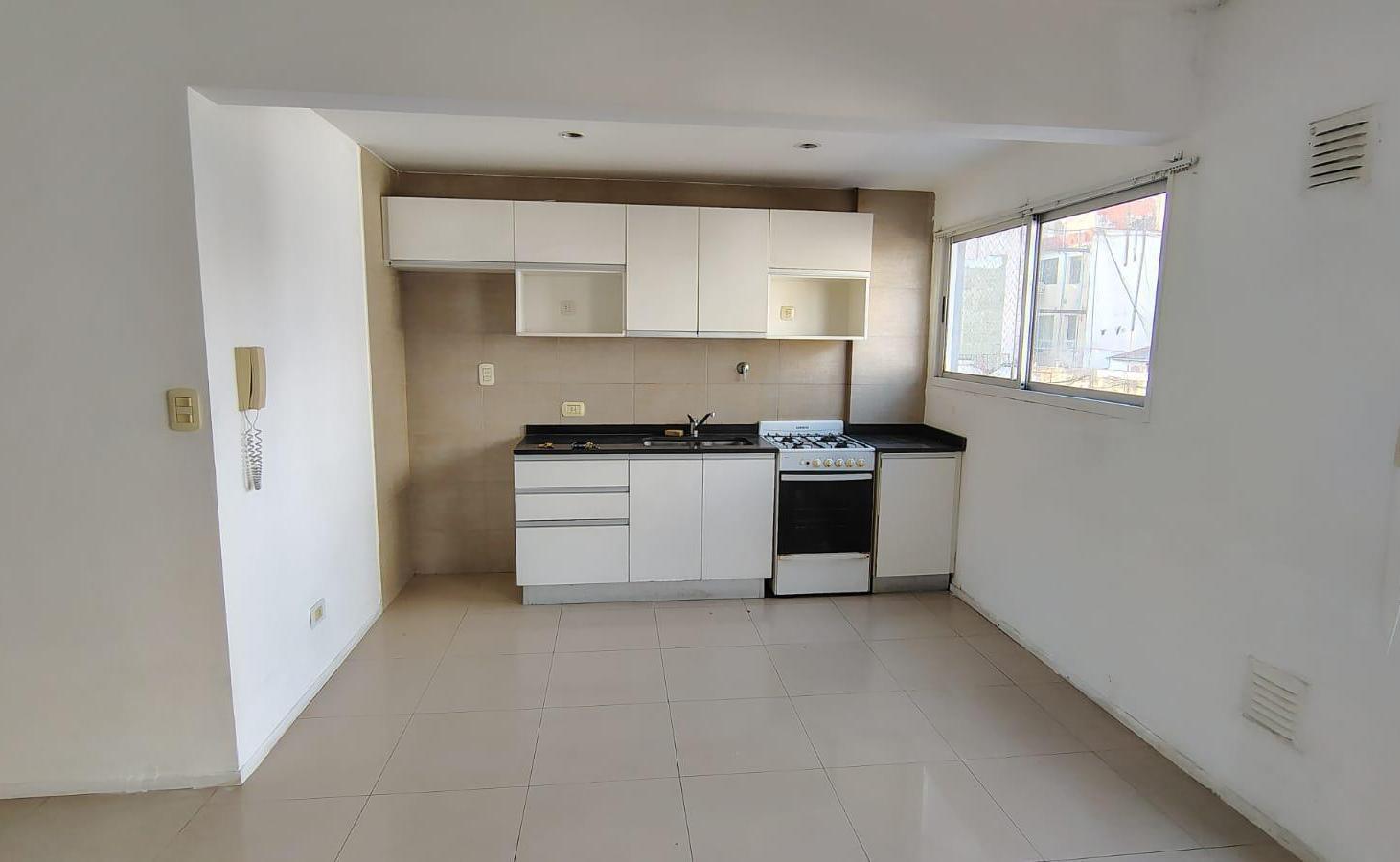 Foto de Monoambiente con balcon!, imagen 3