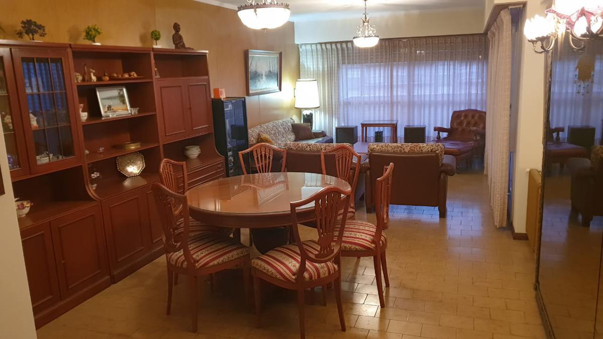 Mar del Plata - En venta - Departamento semipiso 4 ambientes