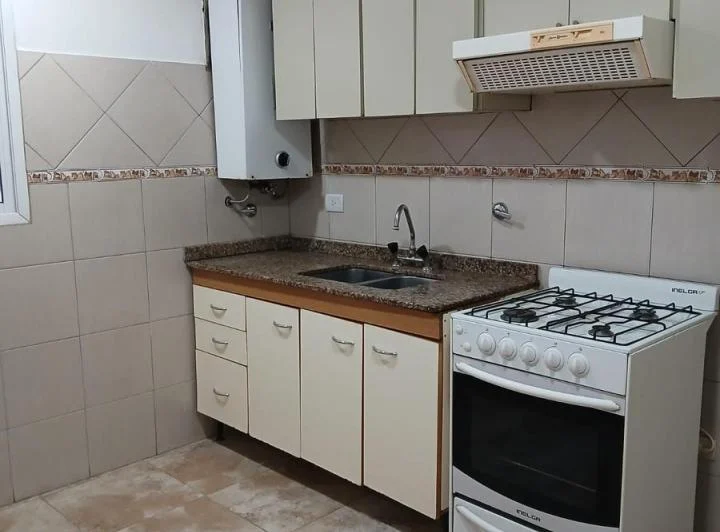 DepartamentoDpto 2 amb en alquiler - Lomas del Mirador 4