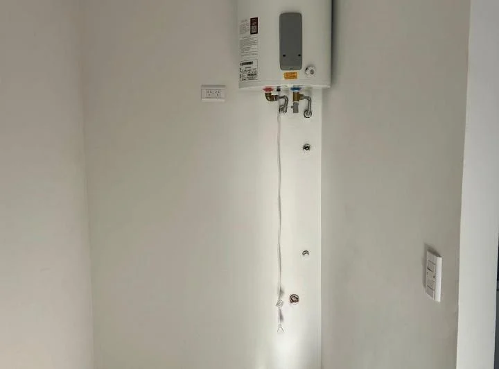 Departamento en Alquiler -  Lomas Del Mirador 3