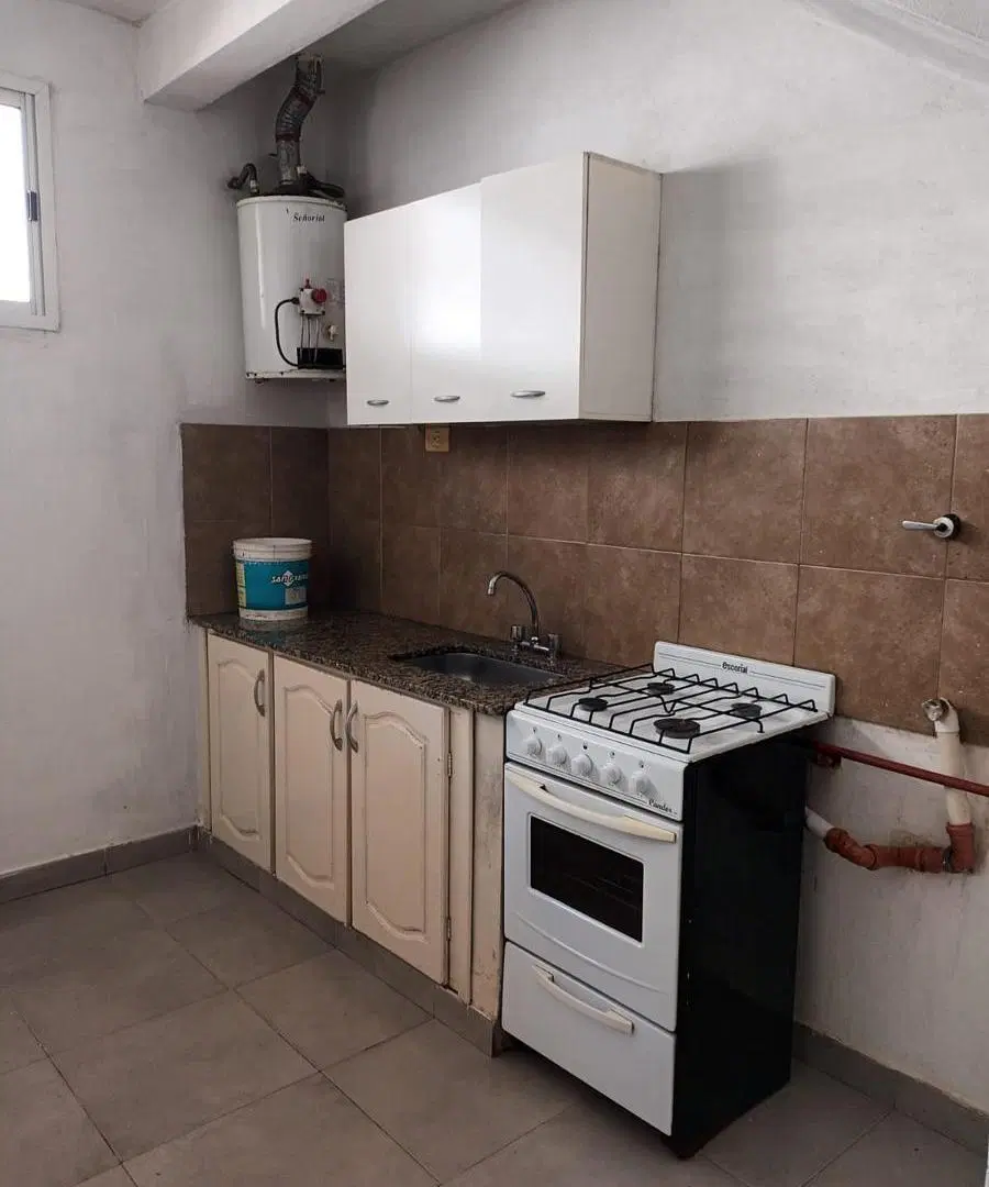 Departamento 3 ambientes en alquiler – Lomas del Mirador 5