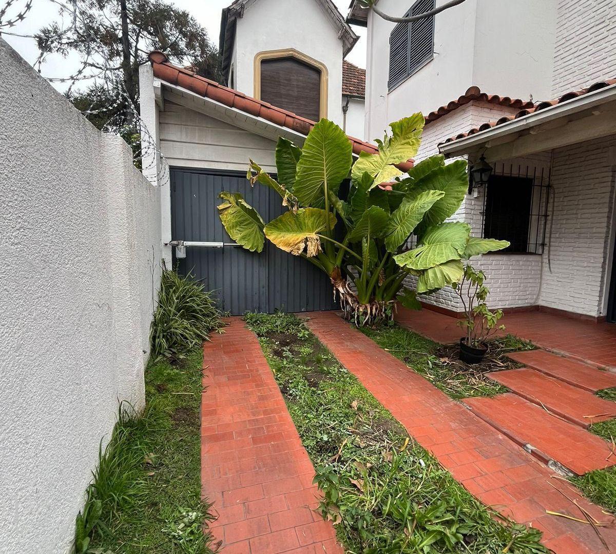Foto de Casa Estilo Inglés de 6 Ambientes en Venta, imagen 3