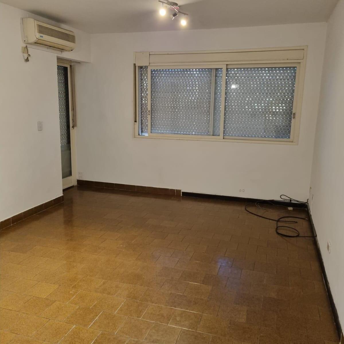 Venta Departamento 2 Ambientes Centro de San Martin 5