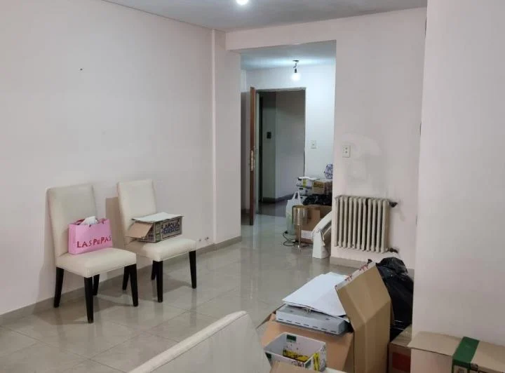 EN ALQUILER 4 ambientes Centro en San Martín 3
