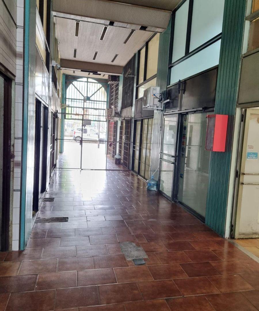 Foto de ALQUILER LOCAL INTERNO FRENTE A PLAZA SAN MARTIN, imagen 4