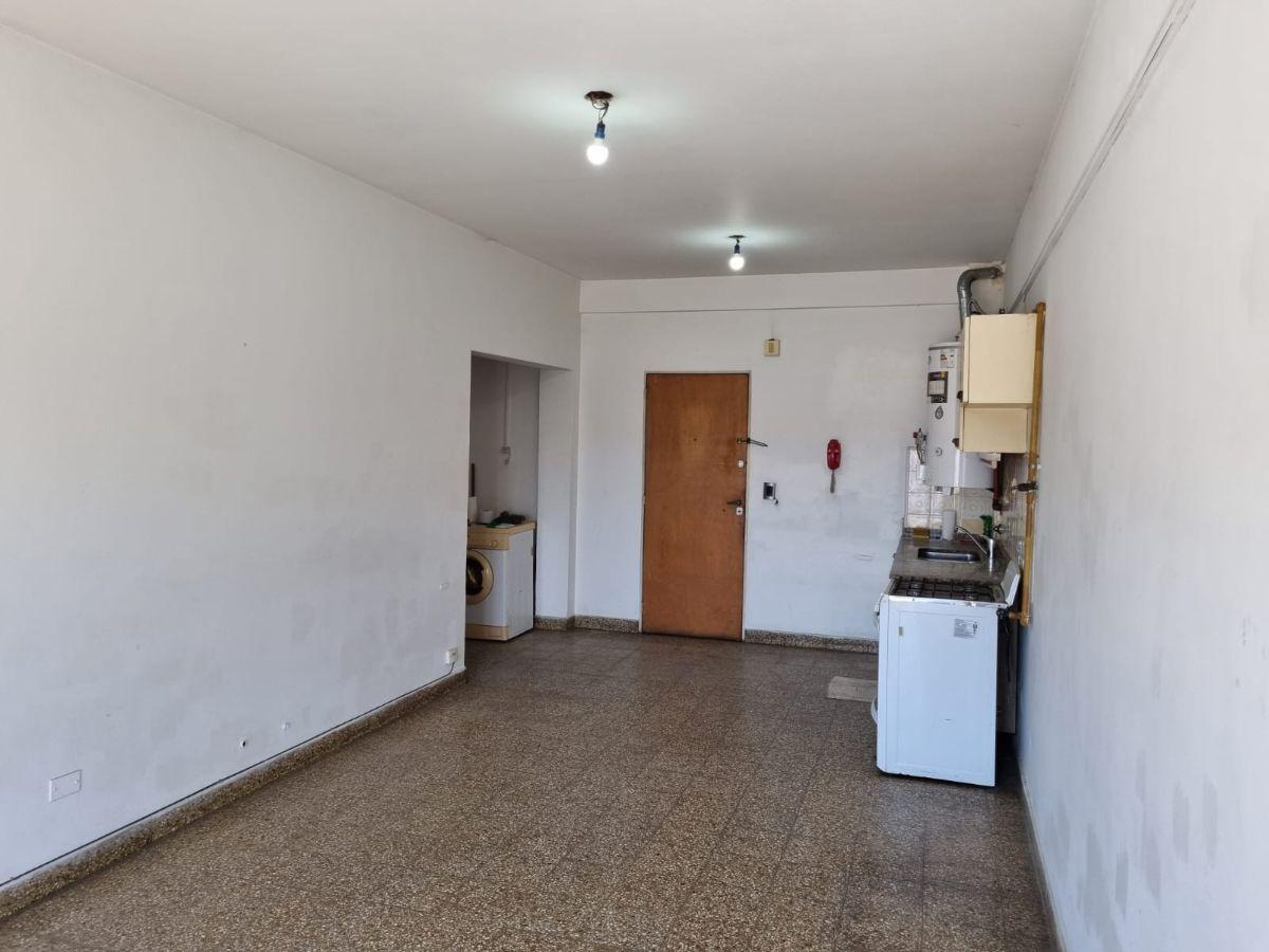 Foto de VENTA DEPARTAMENTO 2 AMBIENTES LOMA HERMOSA, imagen 2
