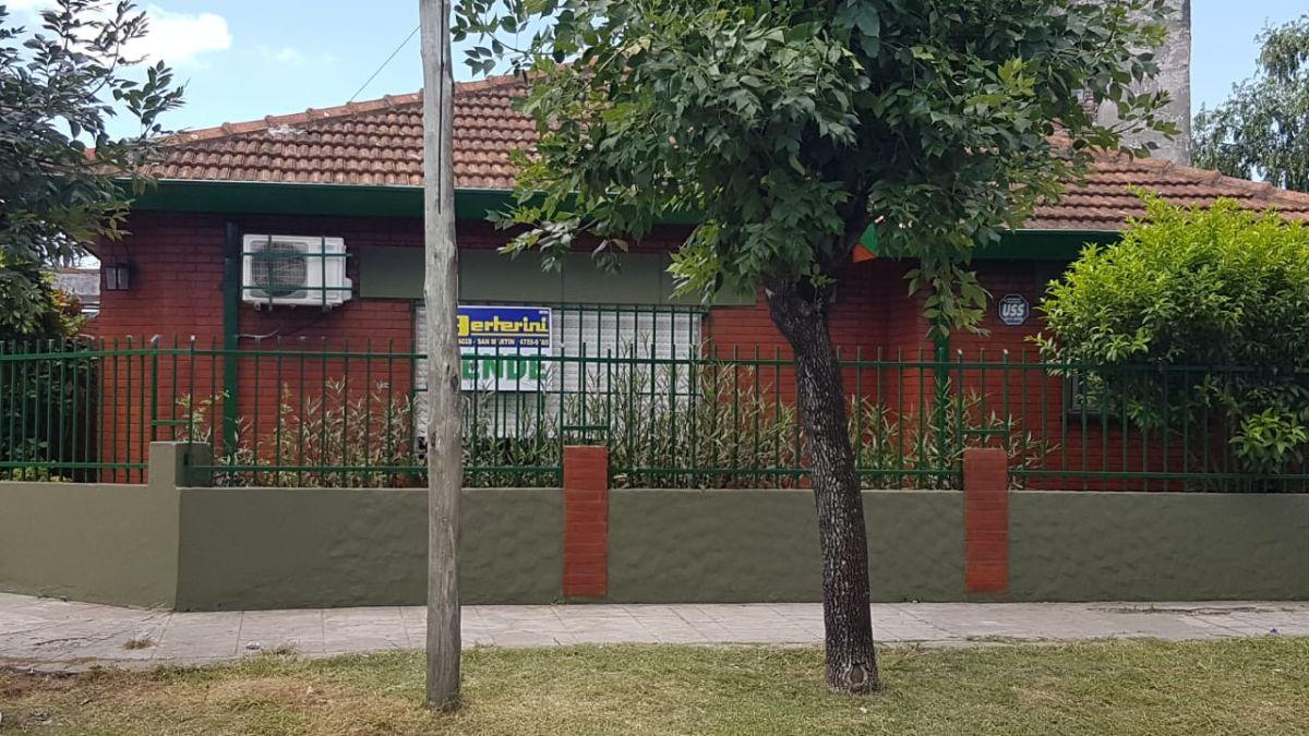 OPORTUNIDAD!! VENTA HERMOSA CASA EN LOMA HERMOSA