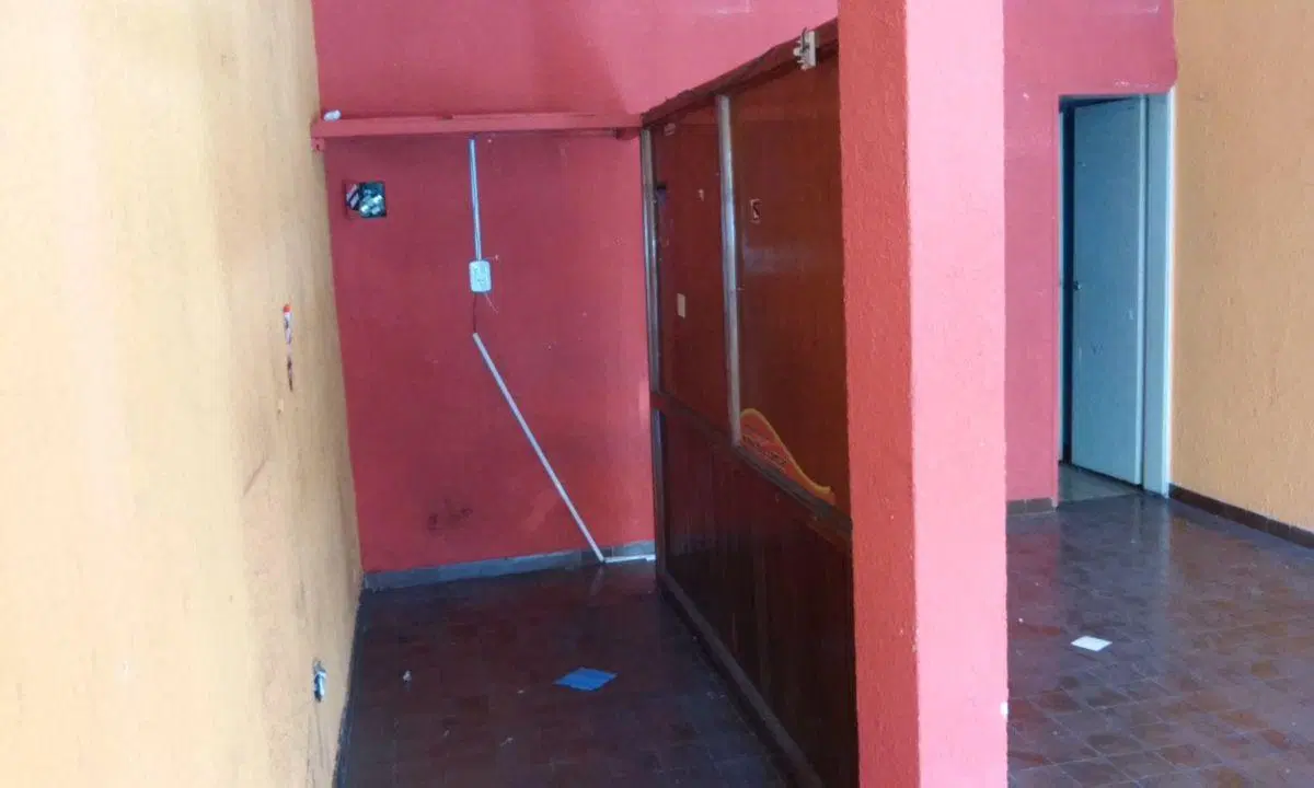 ALQUILER LOCAL centro de San Martín 5