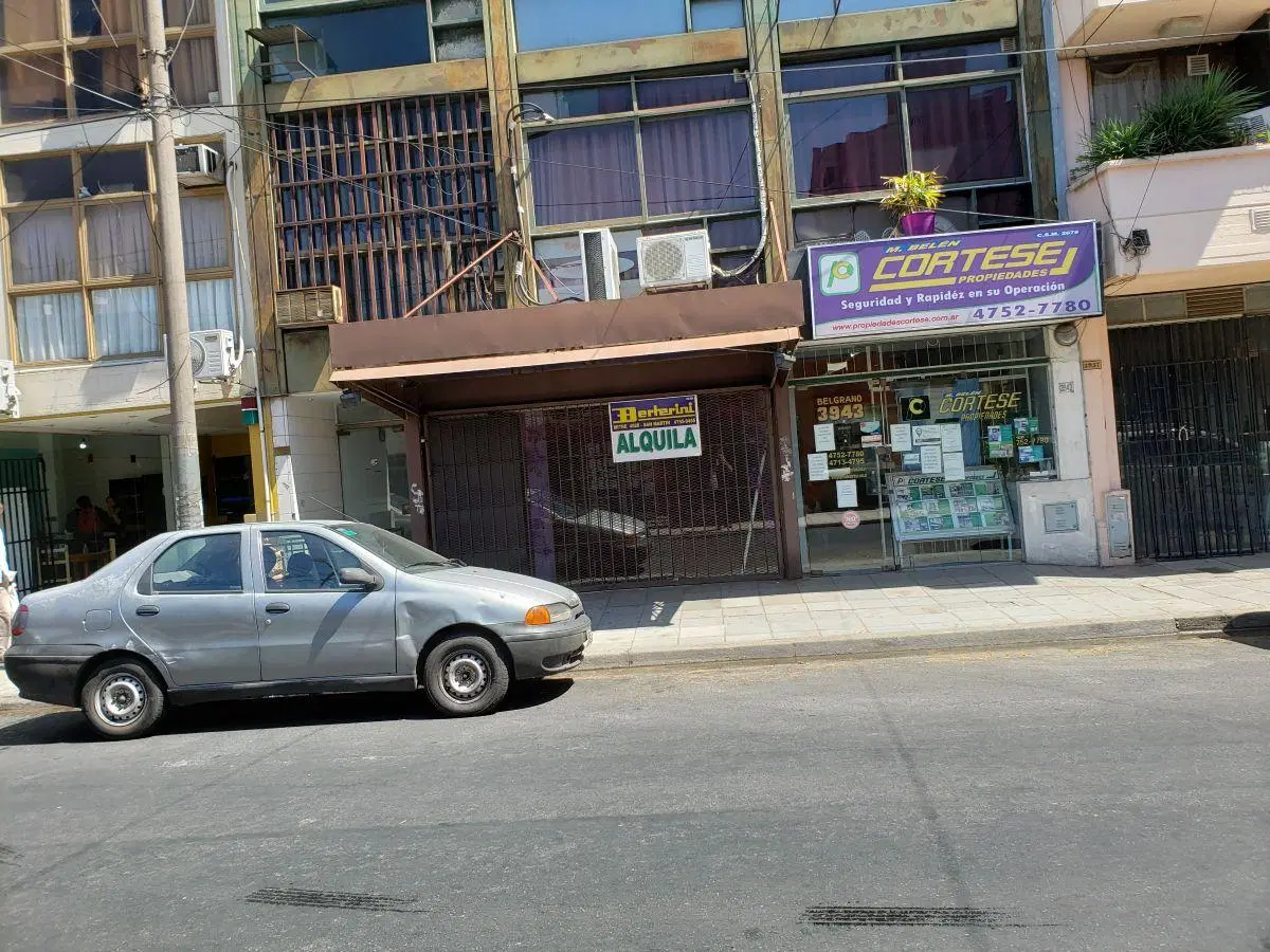 ALQUILER LOCAL centro de San Martín 8
