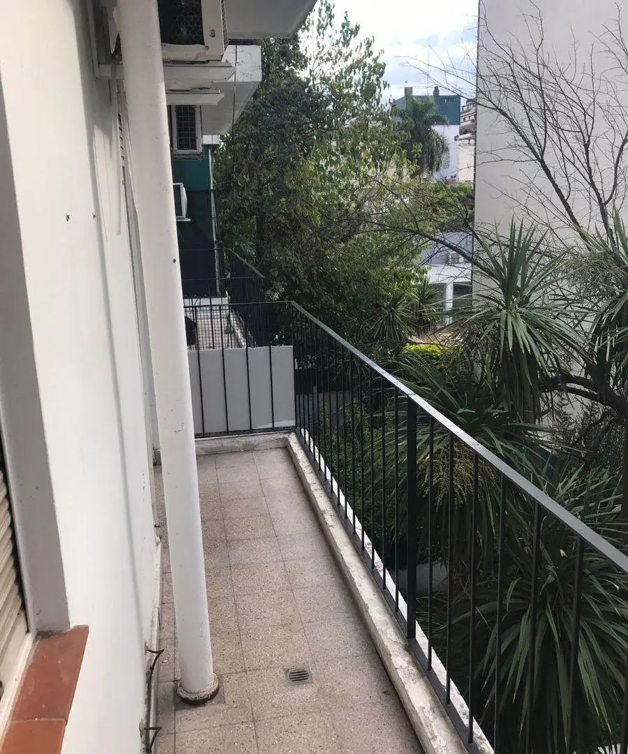 PRECIOSO DEPARTAMENTO DE TRES AMBIENTES. OPORTUNIDAD!. 2