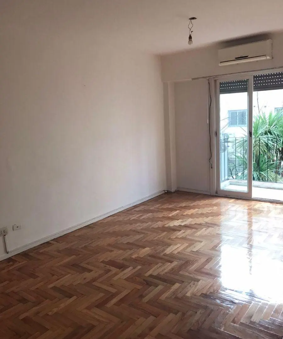 PRECIOSO DEPARTAMENTO DE TRES AMBIENTES. OPORTUNIDAD!. 3