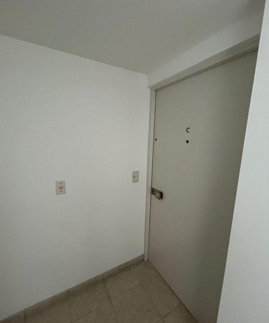 Foto de DEPARTAMENTO 2 AMBIENTES MUY LUMINOSO, imagen 2