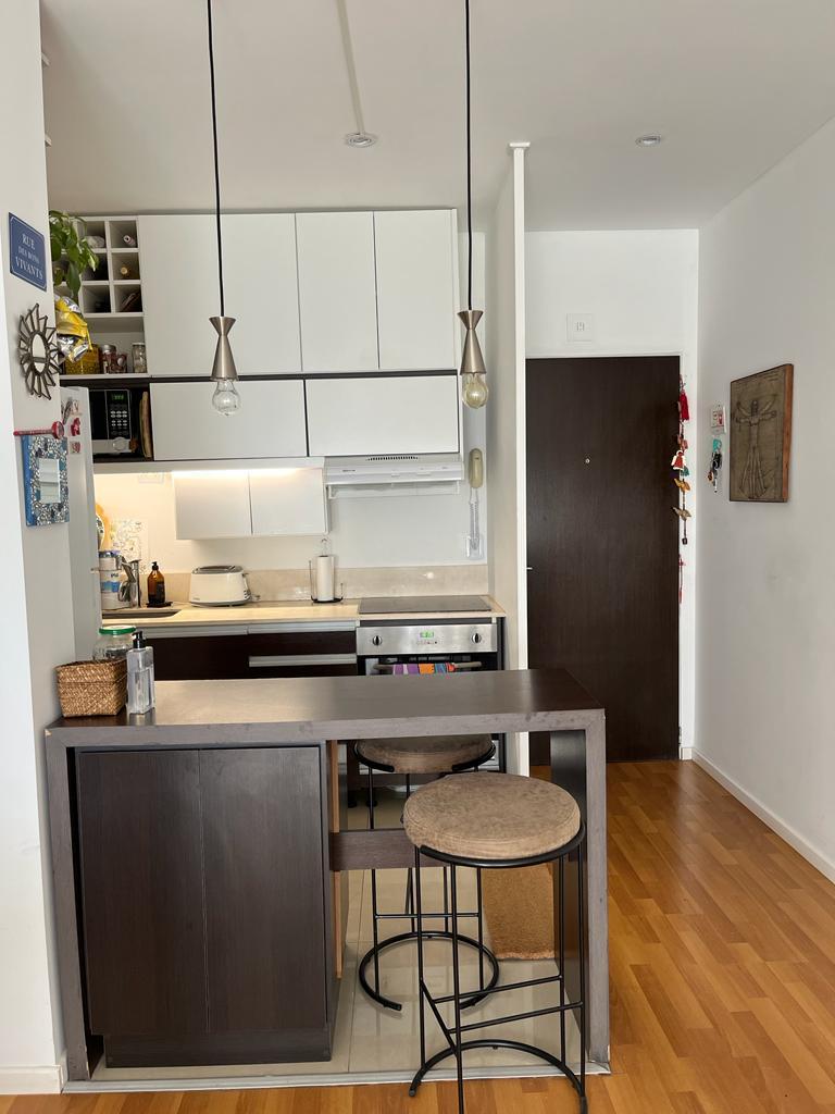 VENTA DEPARTAMENTO 2 AMB- EN EDIFICIO DE CATEGORIA- MUY LUMINOSO