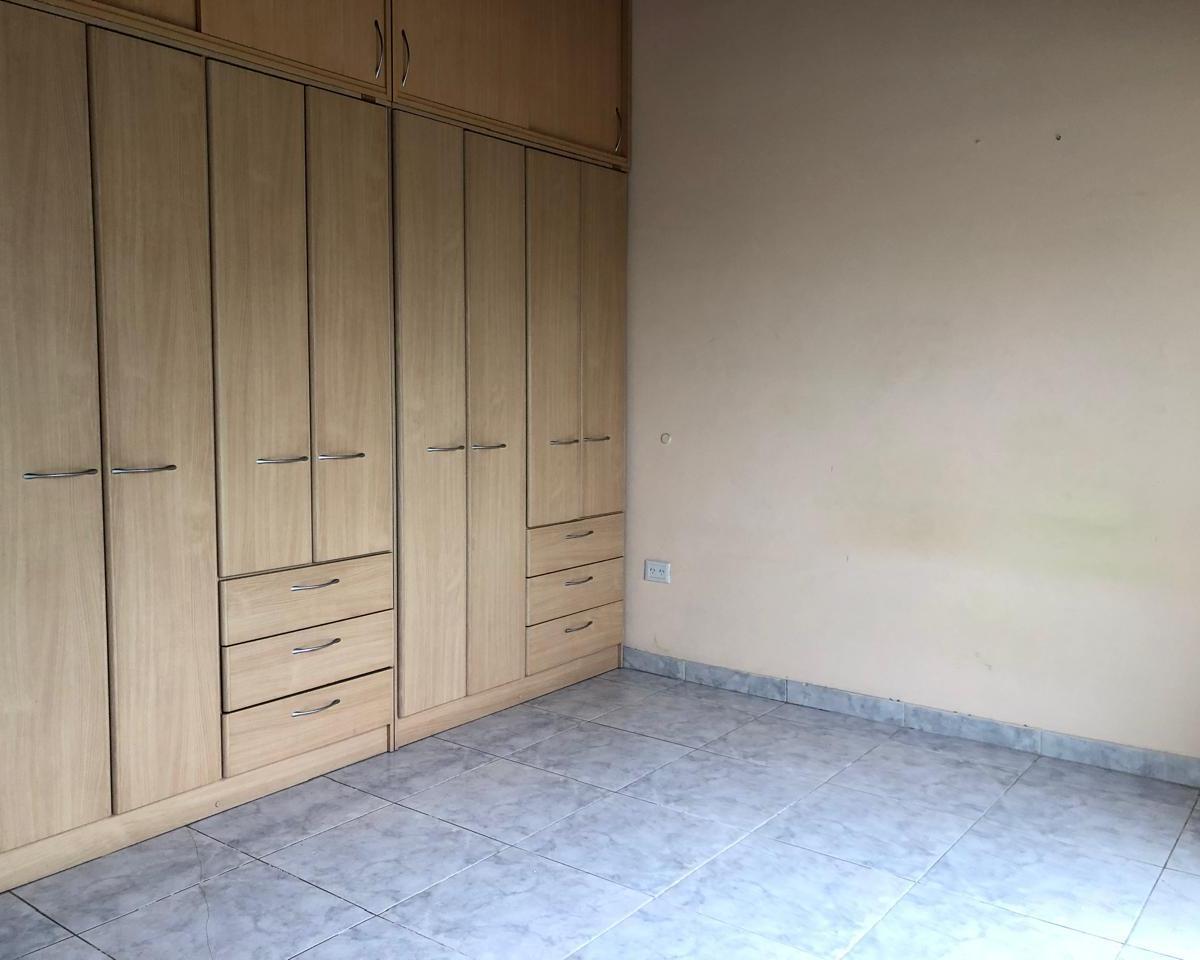 Foto de VENTA DEPARTAMENTO 2 AMBIENTES- PATIO Y BALCON, imagen 2