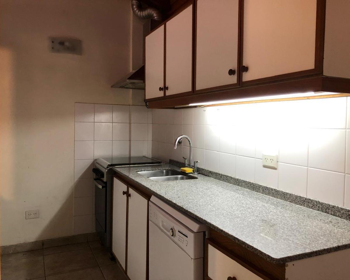 Foto de VENTA DEPARTAMENTO 2 AMBIENTES- PATIO Y BALCON, imagen 5
