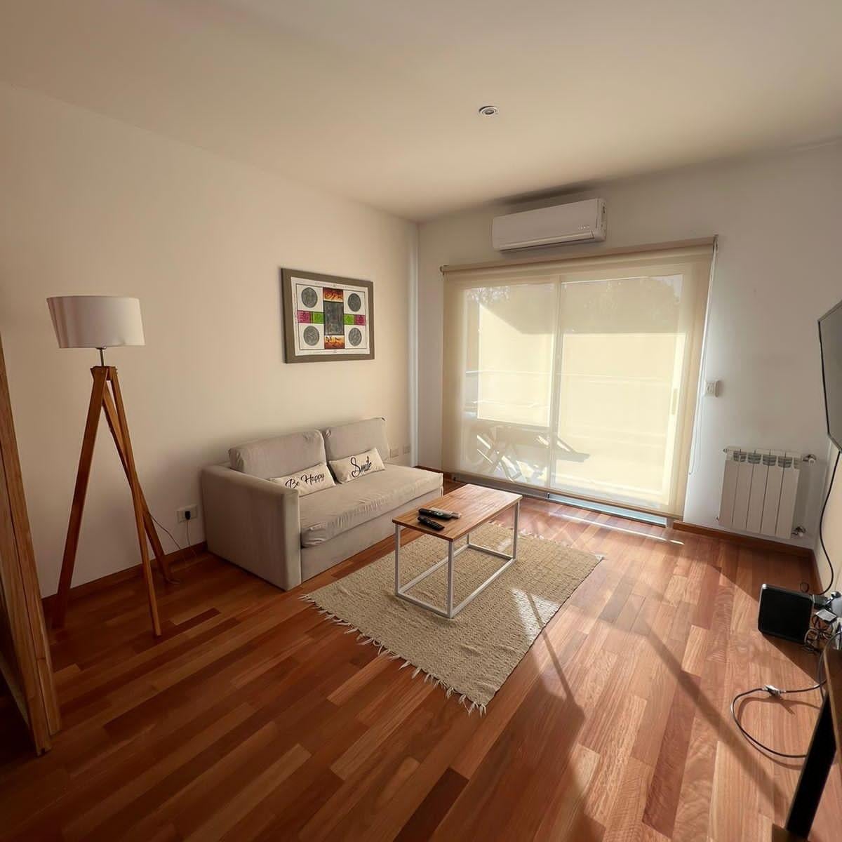 Foto de ALQUILER DEPARTAMENTO AMOBLADO- DISPONIBLE A PARTIR DE AGOSTO, imagen 2