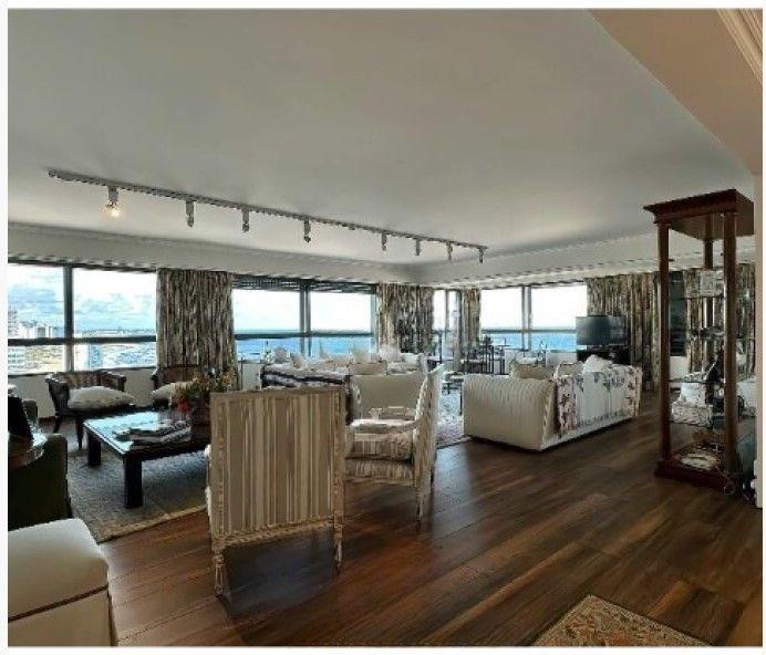 ESPECTACULAR DEPARTAMENTO 5 AMB- FRENTE AL MAR- CON COCHERA