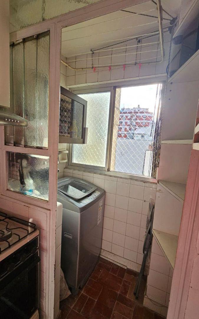 Foto de DEPARTAMENTO EN ALQUILER- 2 AMB- MUY LUMINOSO- EXCELENTE UBICACION, imagen 3