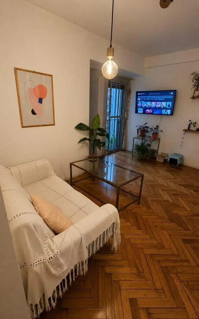 DEPARTAMENTO EN ALQUILER- 2 AMB- MUY LUMINOSO- DISPONIBLE A PARTIR DE JULIO 5