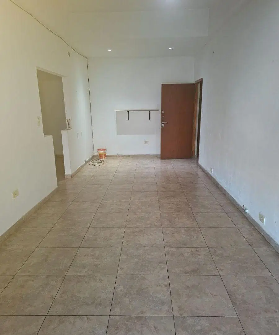 DEPARTAMENTO 1º PISO FRENTE 2
