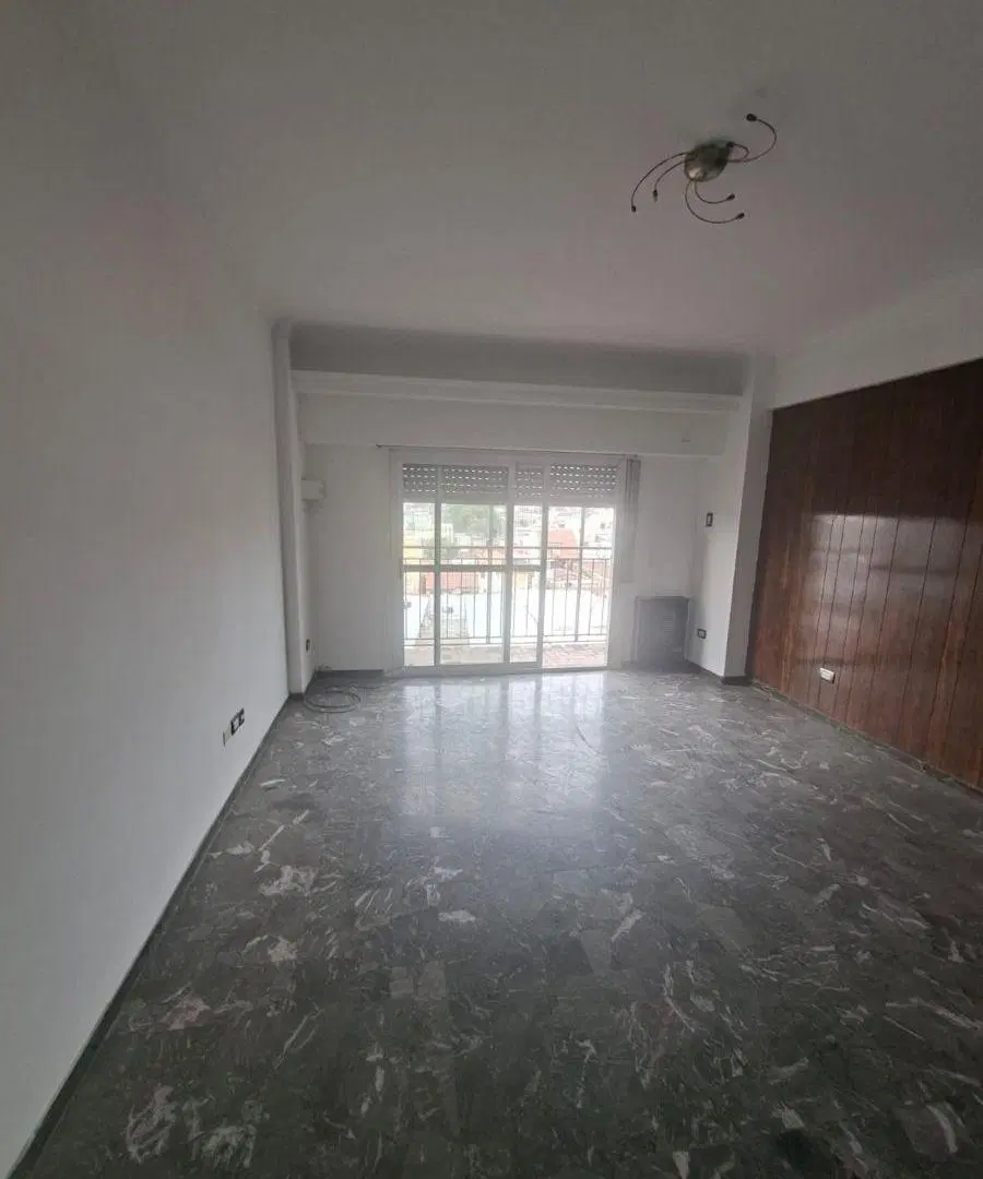 DEPARTAMENTO 3ª PISO FRENTE 1