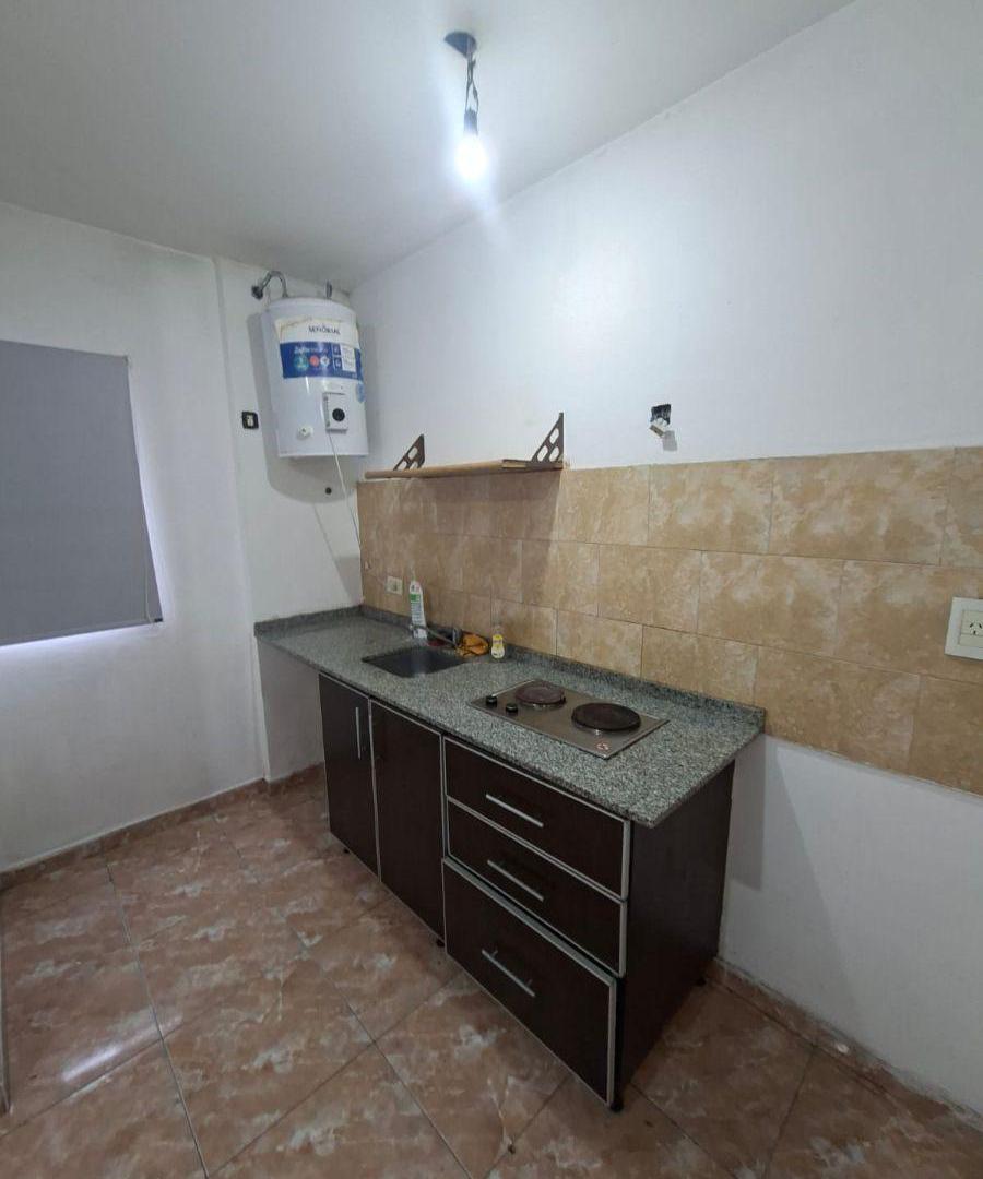 Foto de DEPARTAMENTO 2 AMBIENTES EN DUPLEX CON COCHERA, imagen 1