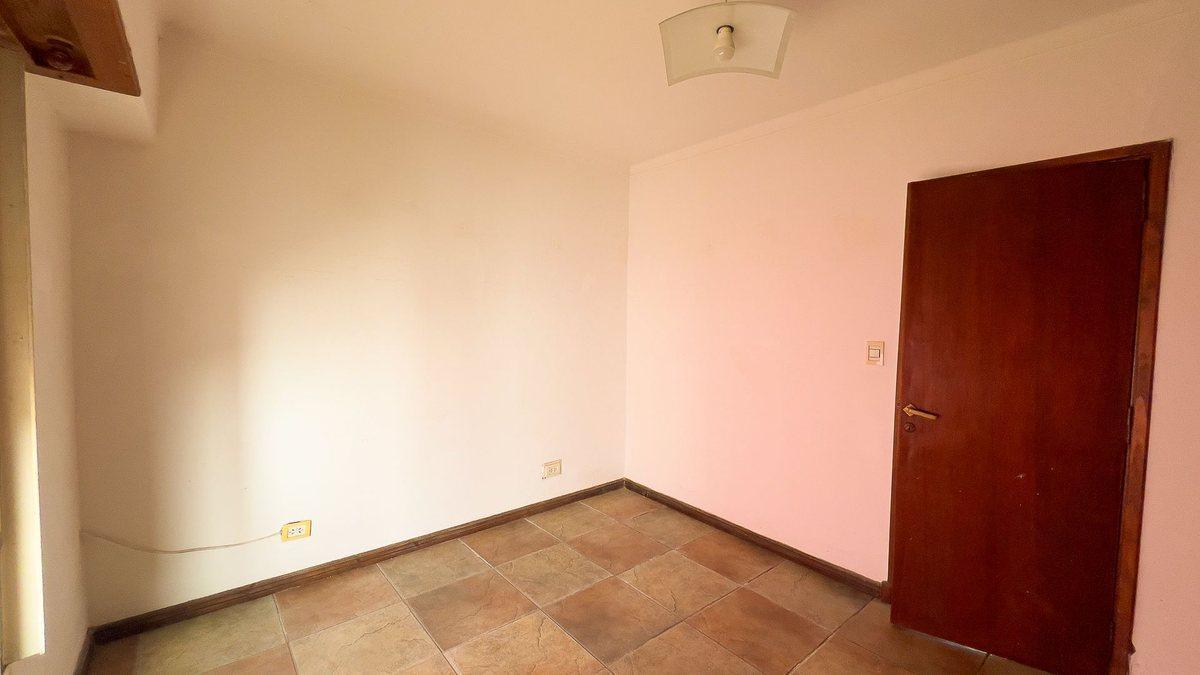 Venta Casa en Esquina Tandil 3