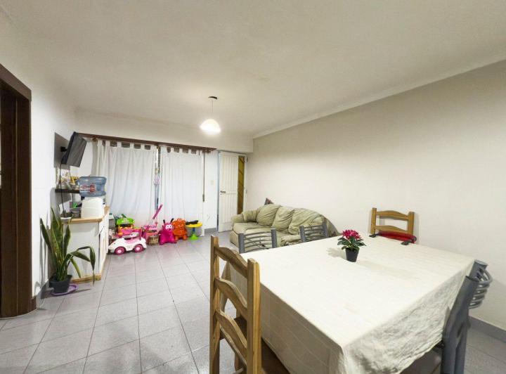VENTA DE DEPARTAMENTO 1 DORMITORIO- TANDIL 4