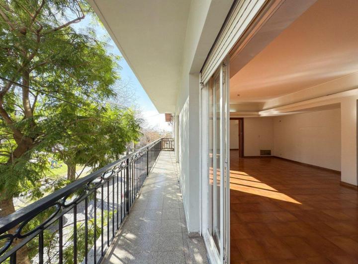 VENTA DEPARTAMENTO 4 DORMITORIOS CENTRO TANDIL 5