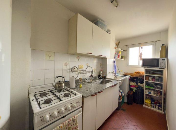VENTA DE DEPARTAMENTO DOS DORMITORIOS SEMICENTRICO 1