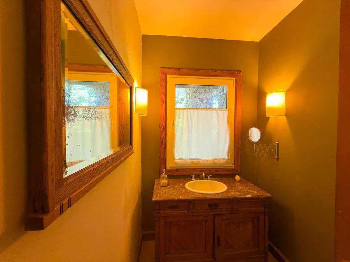 EXCELENTE CASA EN VENTA CON PILETA BARRIO GOLF 4