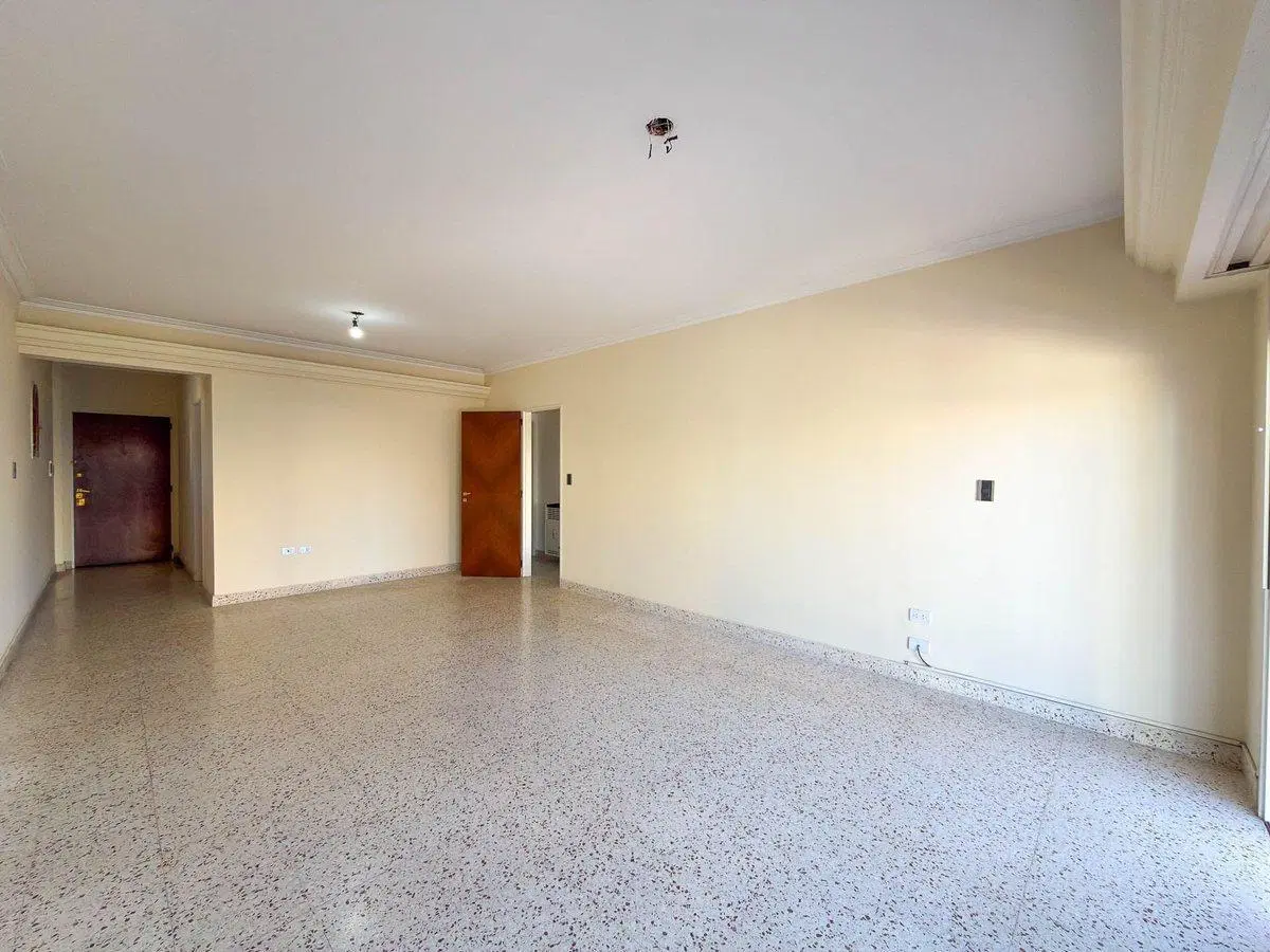 VENTA DEPARTAMENTO DOS DORMITORIOS TANDIL CENTRO 3