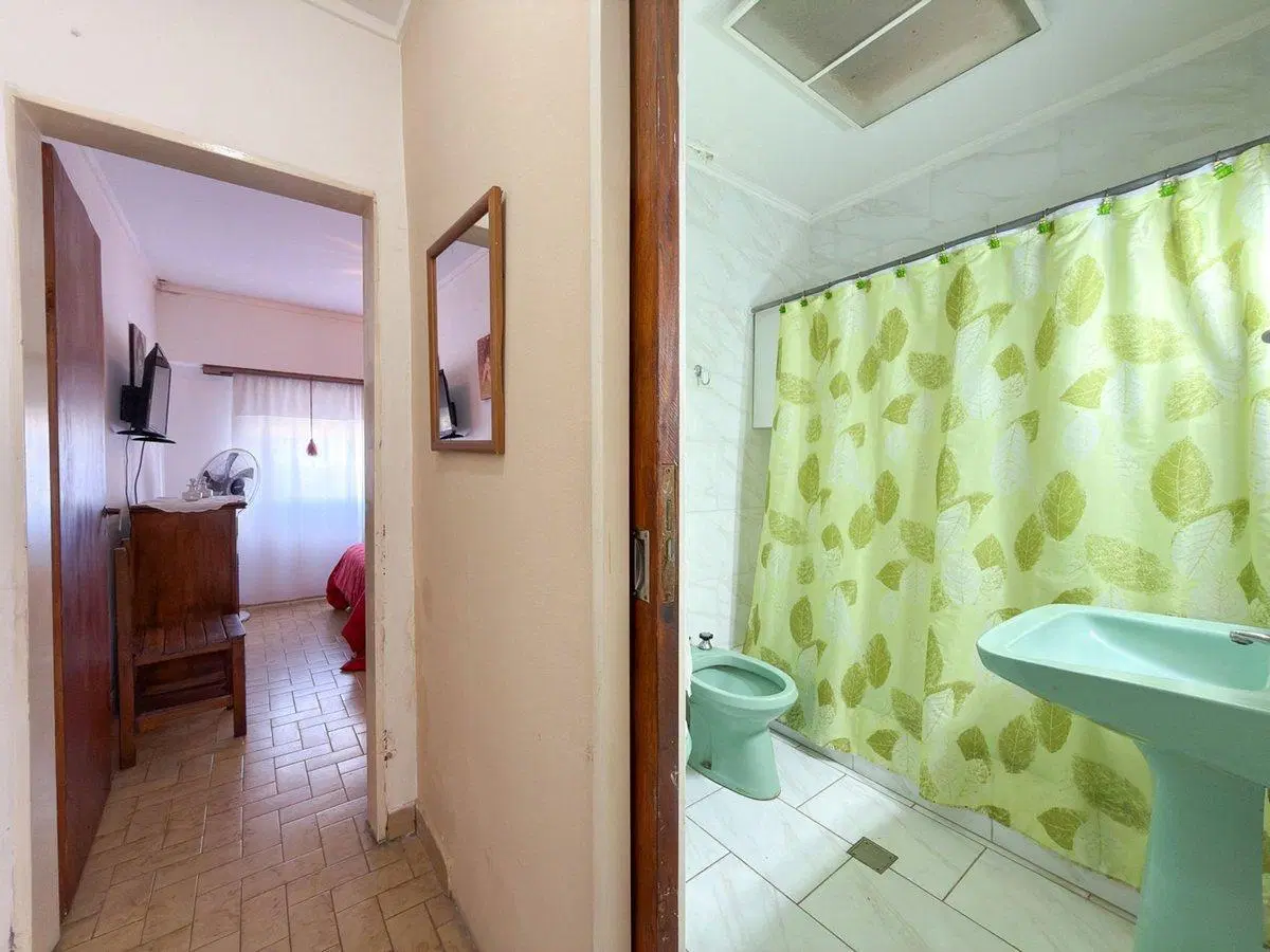 EN VENTA CASA CON DEPTO Y QUINCHO TANDIL 4