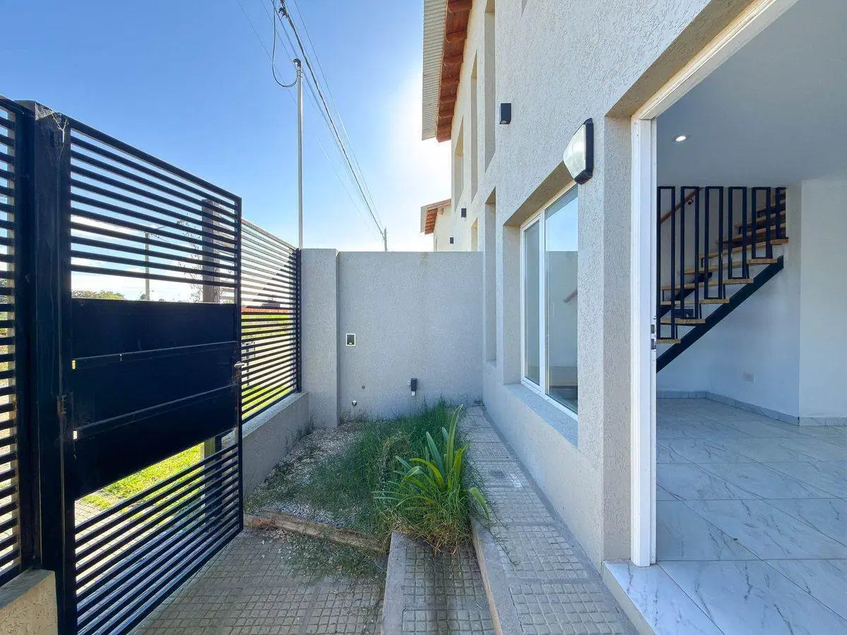 VENTA CASA EN PH DOS DORMITORIOS TANDIL 4