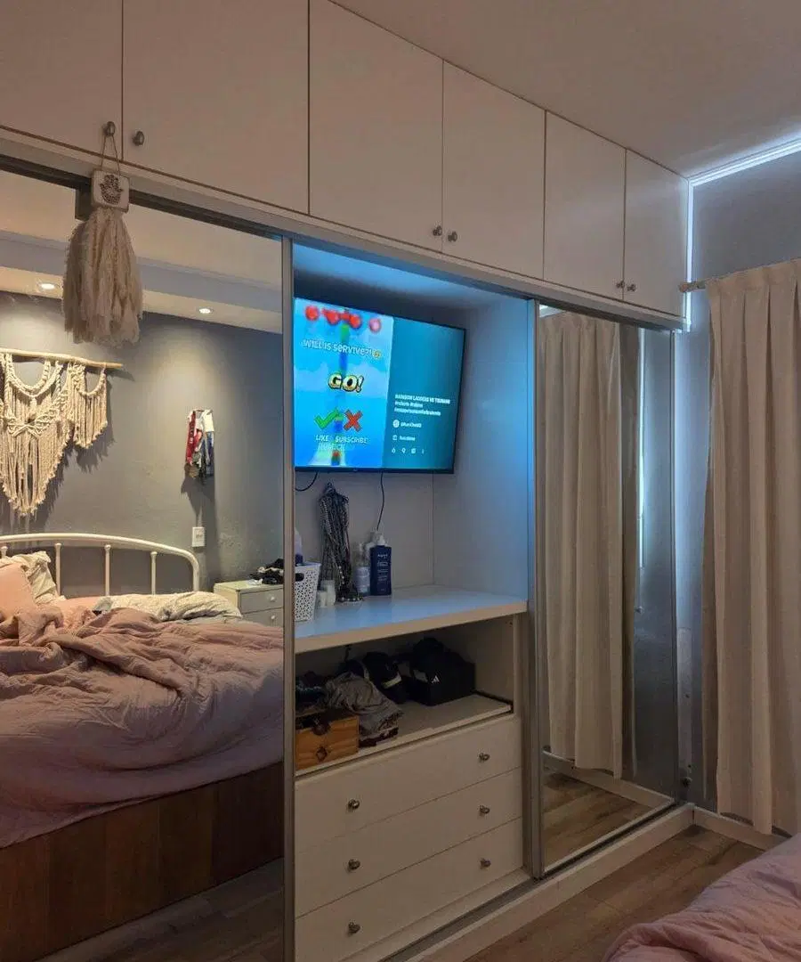 VENTA IMPERDIBLE CASA DE 2 DORM. EN VILLA ITALIA 3