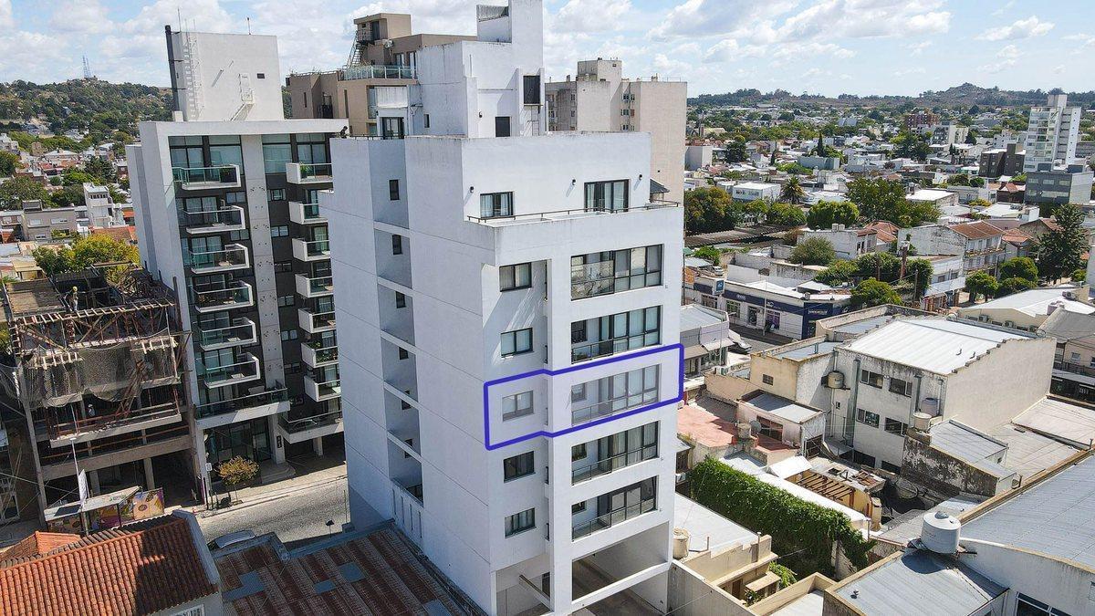 VENTA DEPARTAMENTO DE 2 DORMITORIOS TANDIL CENTRO