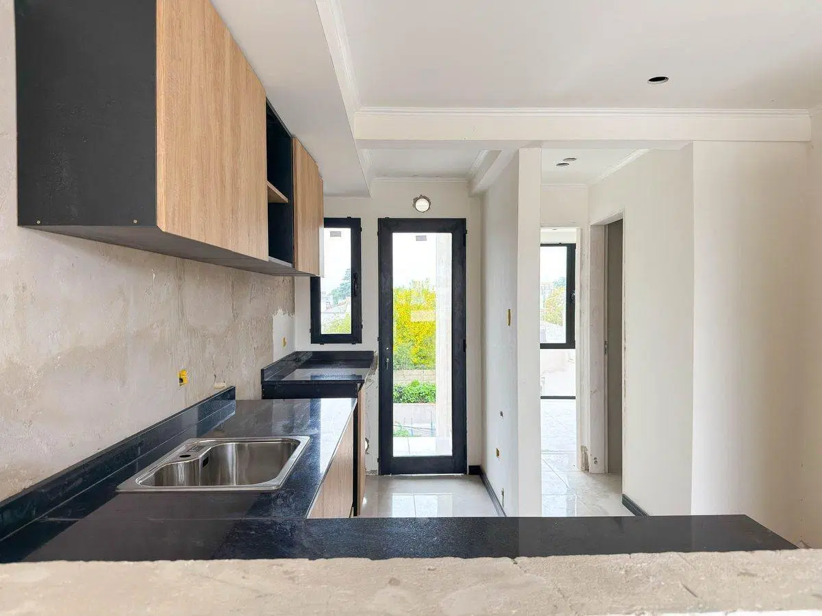 VENTA AL POZO DEPARTAMENTO DOS AMBIENTES CENTRICO 3