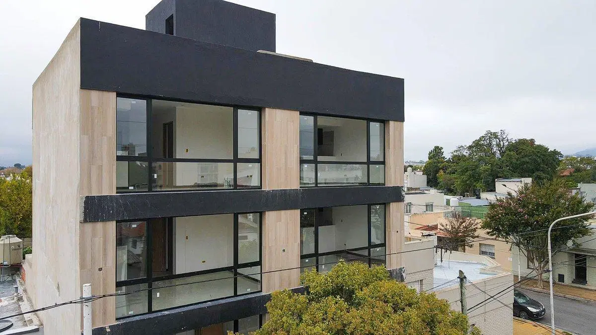 VENTA AL POZO DEPARTAMENTO DOS AMBIENTES CENTRICO 4