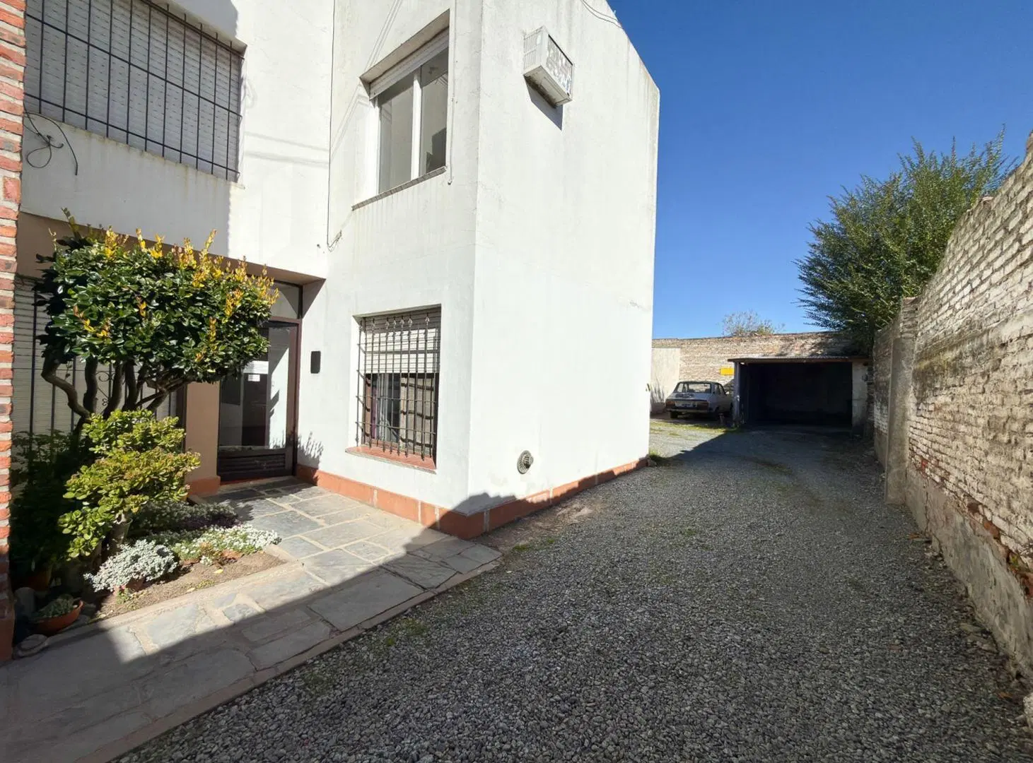 DEPARTAMENTO CENTRICO 1 DORM. EN ALQUILER TANDIL 3
