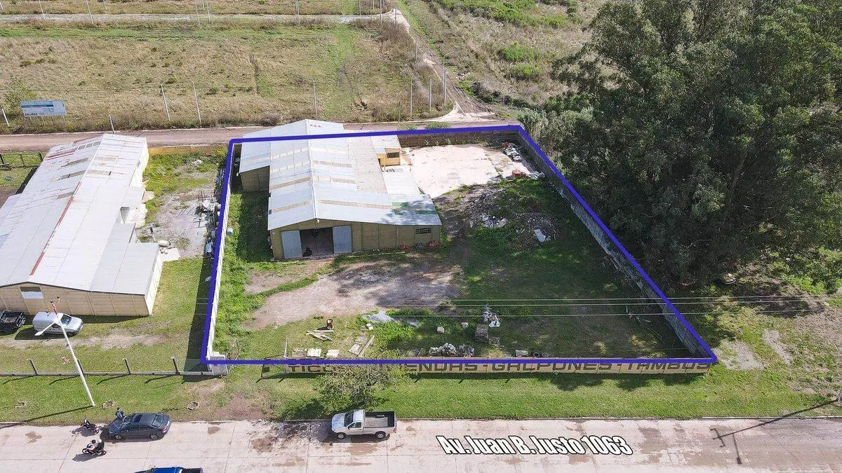 VENTA COMERCIAL AMPLIO GALPÓN EN TANDIL 4