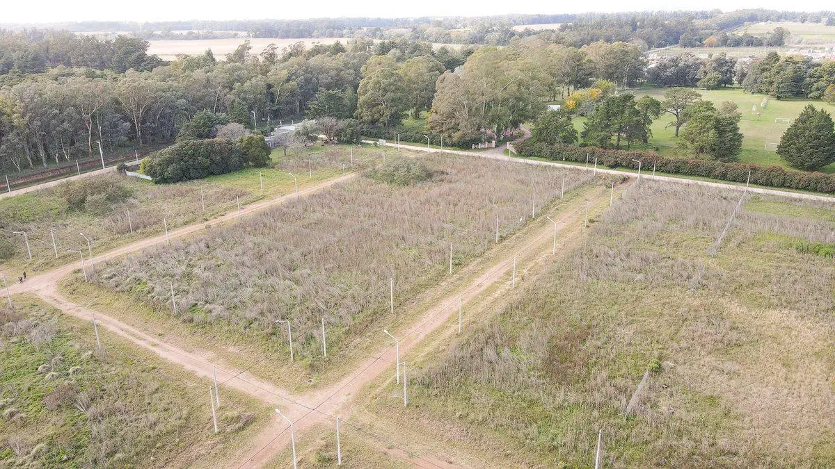 LOTE EN VENTA TANDIL ZONA BARRIO GRADUADOS 2