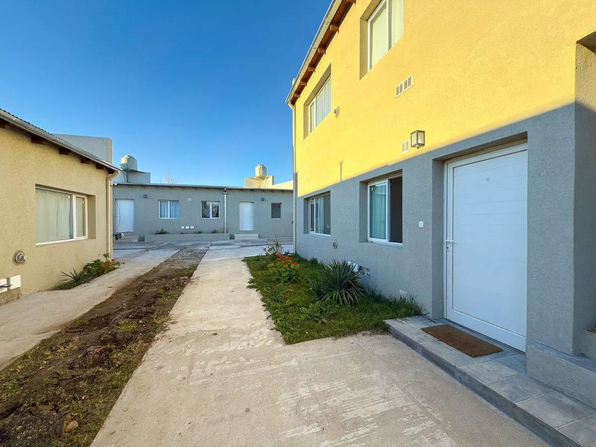 DEPARTAMENTO VENTA 1 DORMITORIO TANDIL COCHERA 4