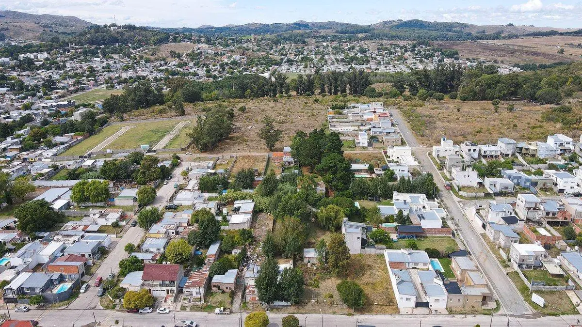 VENTA LOTE DE 1300M2 EN ZONA CALVARIO - TANDIL 3