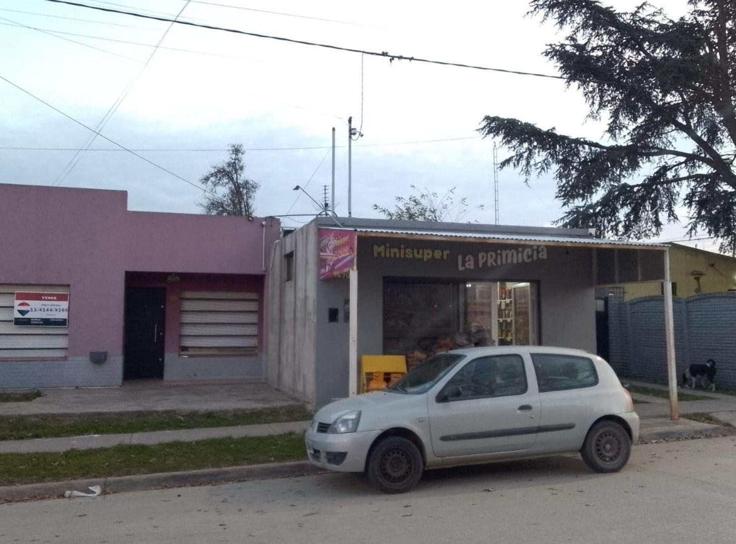Casa con local y galpon en Barrio Maggiori - Tandi
