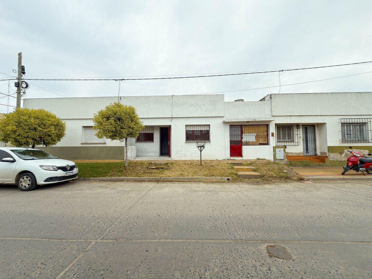 VENTA CASA C/ LOCAL, ZONA VILLA ALDUNCIN