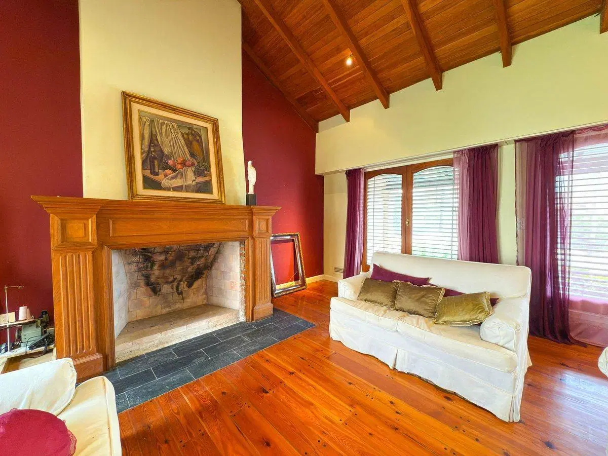 CASA EN VENTA BARRIO CERRITO TANDIL 2