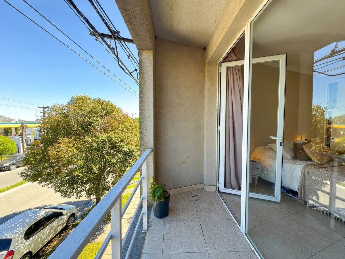 VENTA DEPTO  2 DORMITORIO SOBRE AV. BRASIL  TANDIL 4