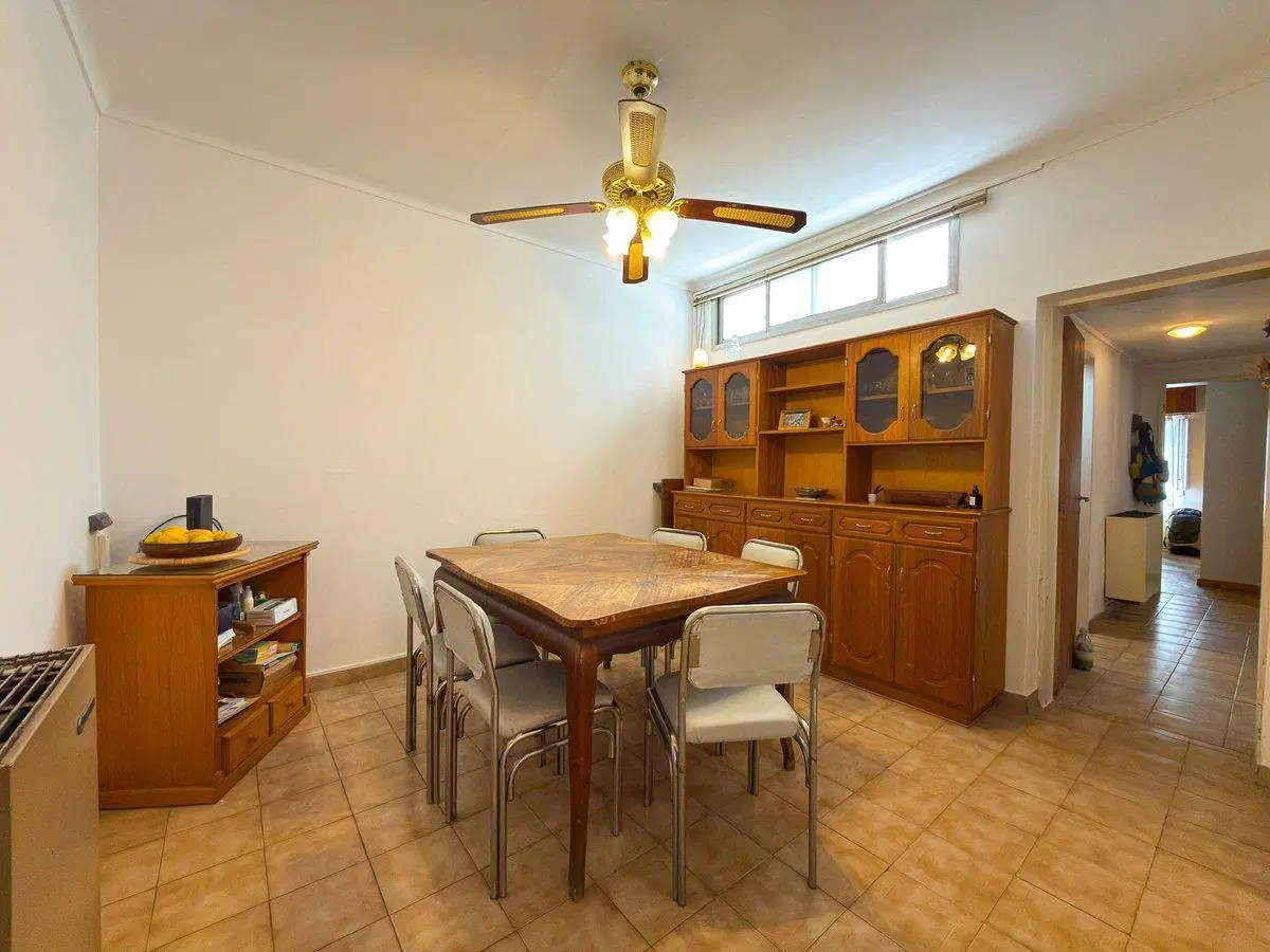 Venta Casa Semicéntrica Tandil 4