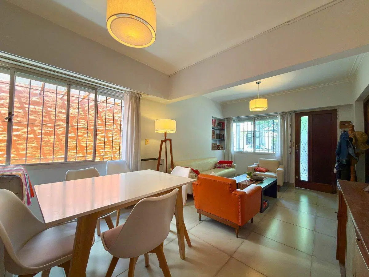 Venta Casa Semicéntrica Tandil 2