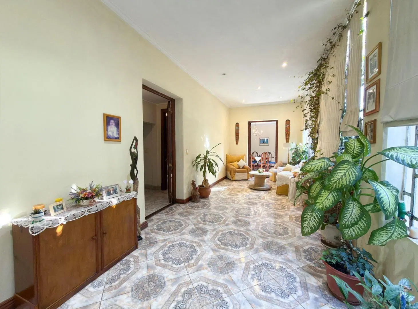 Venta Imponente Casa Semicentro Tandil 4